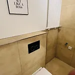 Near Sana Klinik Sleepomat 奥芬巴赫