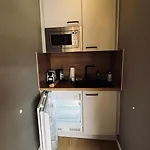 Near Sana Klinik Sleepomat 公寓 奥芬巴赫