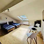 Near Sana Klinik Sleepomat 奥芬巴赫