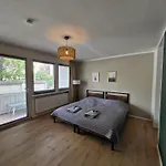 Near Sana Klinik Sleepomat 公寓 奥芬巴赫