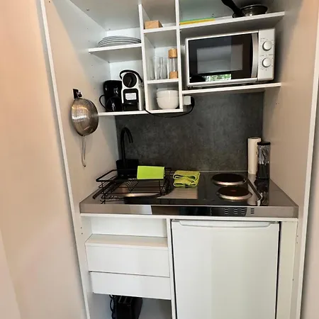 アパート Near Sana Klinik Sleepomat