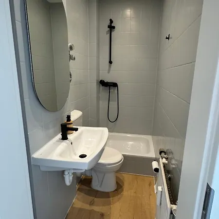 Near Sana Klinik Sleepomat アパート