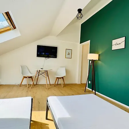 Near Sana Klinik Sleepomat Lejlighed *