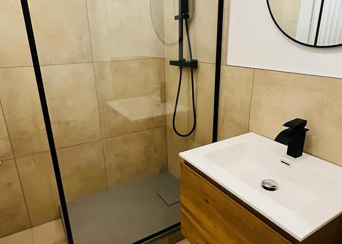 Near Sana Klinik Sleepomat *