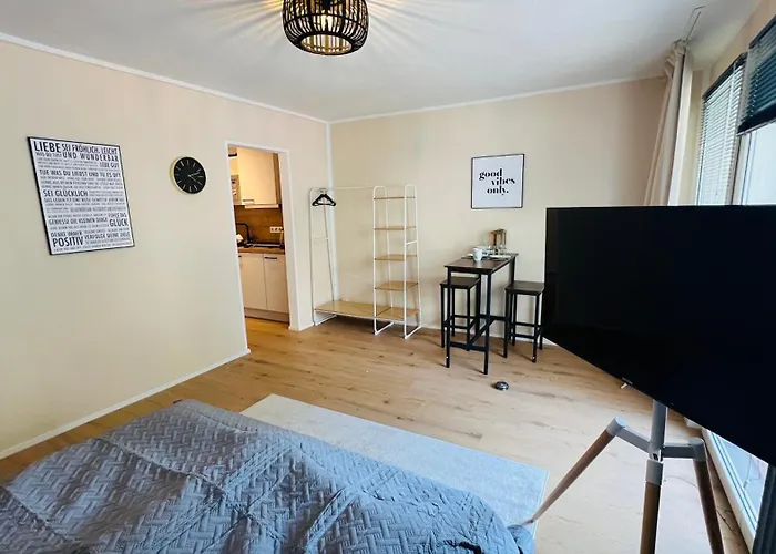 Near Sana Klinik Sleepomat Apartment Offenbach am Main